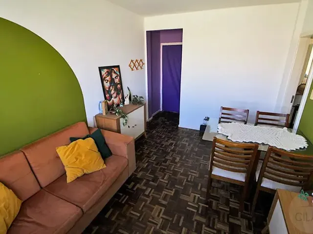 Apartamento 3 quartos e 1 banheiro, à venda, no bairro Novo Mundo em Curitiba