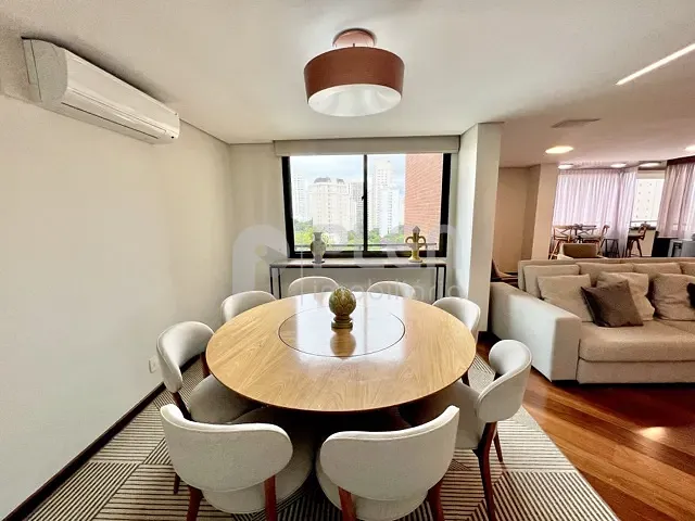 Apartamento 3 quartos e 5 banheiros, à venda, no bairro Campo Belo em São Paulo