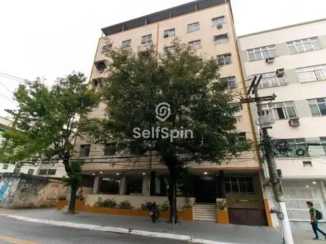 Apartamento 3 quartos e 1 banheiro, para alugar, no bairro Santa Rosa em Niterói