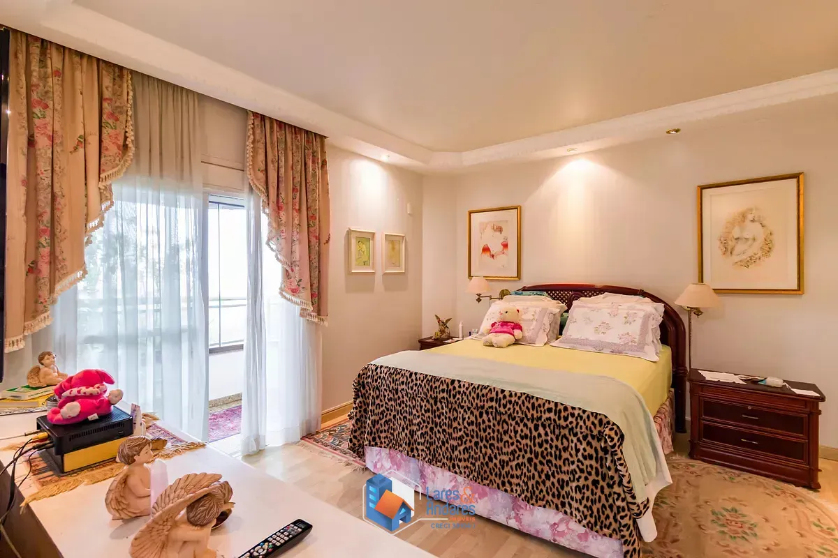 Apartamento, 4 quartos, 266 m² - Foto 12