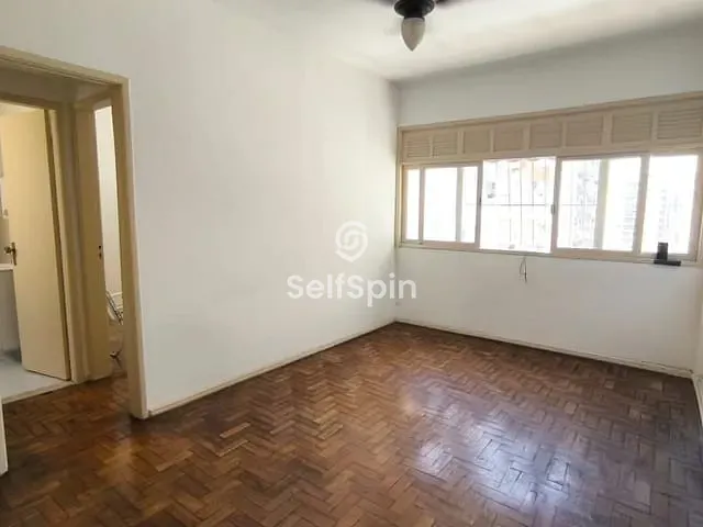 Apartamento 2 quartos e 2 banheiros, para alugar, no bairro Icaraí em Niterói