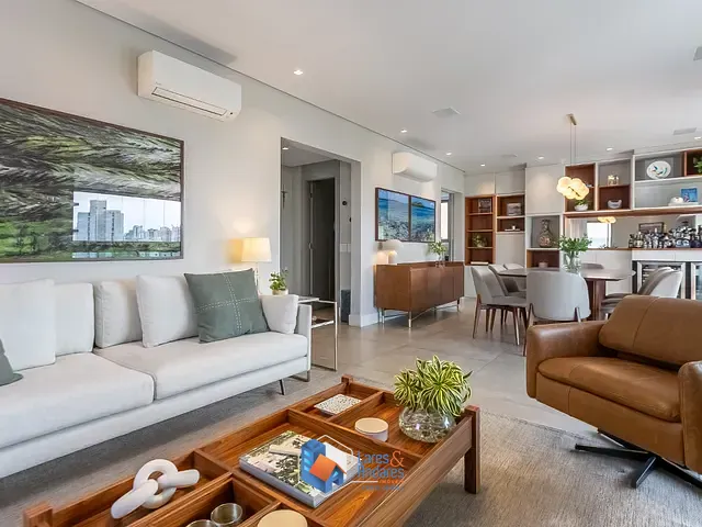 Apartamento com 186m² 3 quartos e 5 banheiros, à venda, no bairro Vila Clementino em São Paulo