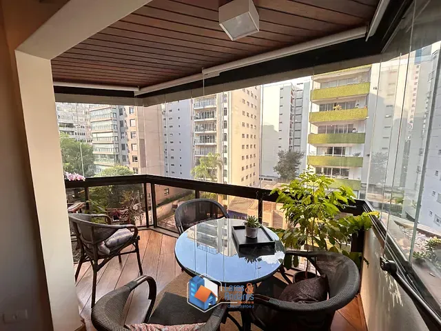 Apartamento com 200m² 4 quartos e 5 banheiros, à venda, no bairro Jardim Paulista em São Paulo