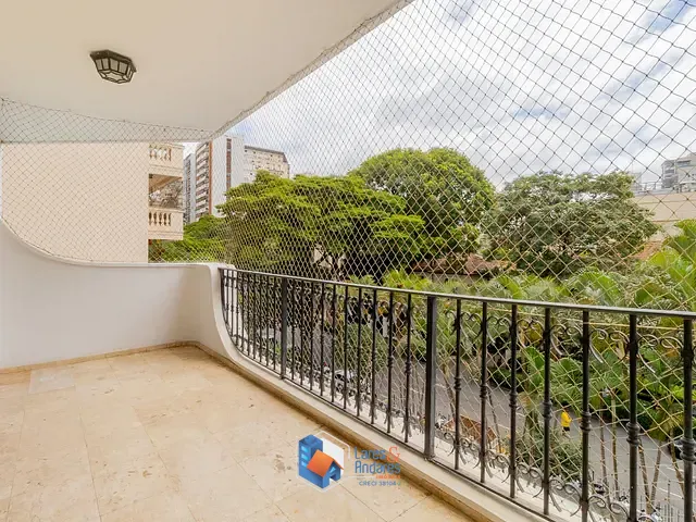 Apartamento com 310m² 4 quartos e 4 banheiros, à venda, no bairro Higienópolis em São Paulo