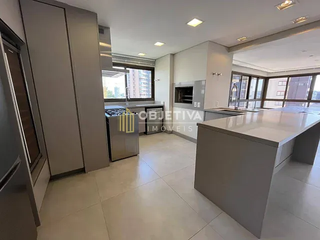 Apartamento com 310m² 3 quartos e 5 banheiros, à venda, no bairro Centro em Novo Hamburgo