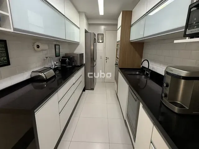Apartamento 3 quartos e 4 banheiros, à venda, no bairro Parque São Jorge em São Paulo