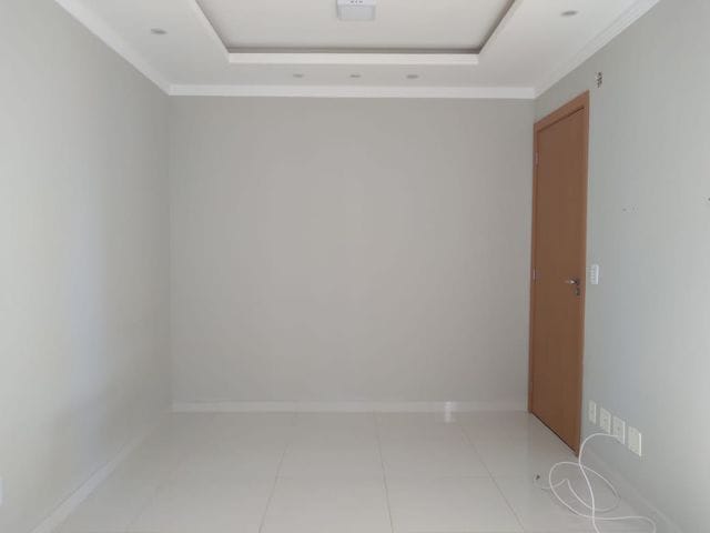 Foto do Apartamento - Apartamento à venda na Zona Norte, sala, 2 dormitórios, cozinha planejada. Cond. Residencial Parque La Belle no Jd. Maria Luiza, Londrina, PR | Guepardo Imob