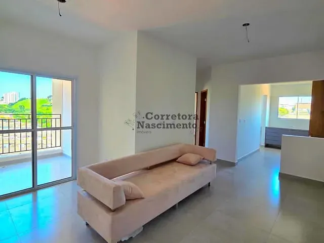 Apartamento 2 quartos e 2 banheiros, à venda ou para alugar, no bairro Bairro do Colonia em Jacareí