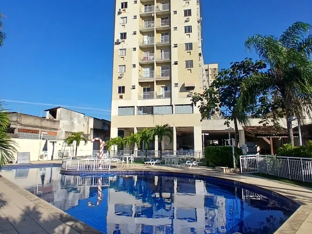 Foto do Apartamento - CASCADURA - ÓTIMO APARTAMENTO COM 2 QUARTOS SENDO 1 SUÍTE, SALA, BANHEIRO, COZINHA, VARANDA, ÁREA DE LAZER, GARAGEM E JUNTO AO COMÉRCIO. | Hilmar