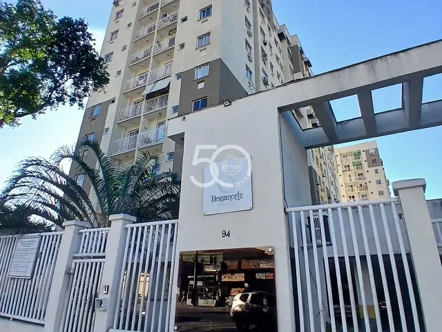 Apartamento com 49m² 2 quartos e 1 banheiro, para alugar, no bairro Cascadura em Rio de Janeiro