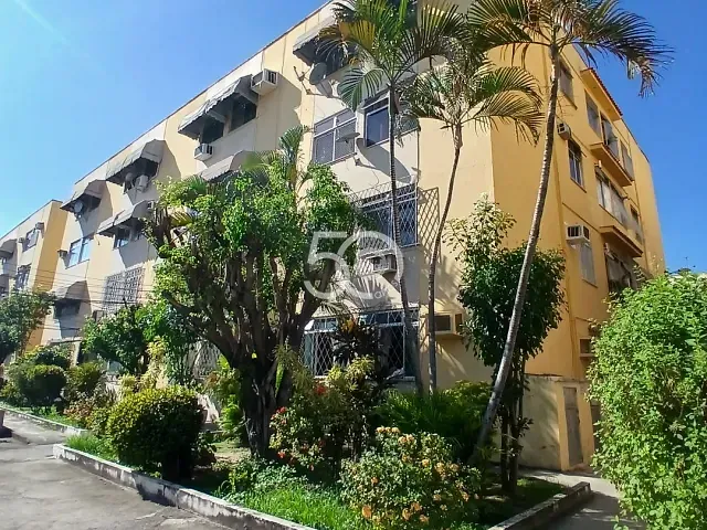 Apartamento com 50m² 2 quartos e 1 banheiro, para alugar, no bairro Penha Circular em Rio de Janeiro