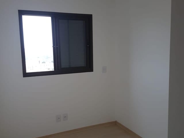 Apartamento com 103m² 2 quartos e 2 banheiros, à venda, no bairro Parque Jamaica em Londrina