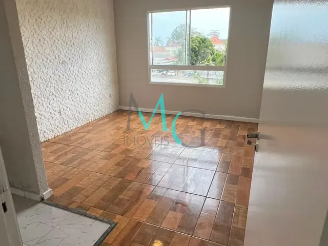 Apartamento 2 quartos e 1 banheiro, à venda, no bairro Santa Cruz em Rio de Janeiro