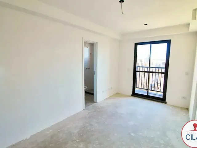 Apartamento 1 quarto e 1 banheiro, à venda, no bairro Centro em Curitiba