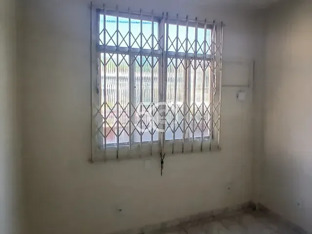 Apartamento com 68m² 2 quartos e 1 banheiro, para alugar, no bairro Vicente de Carvalho em Rio de Janeiro