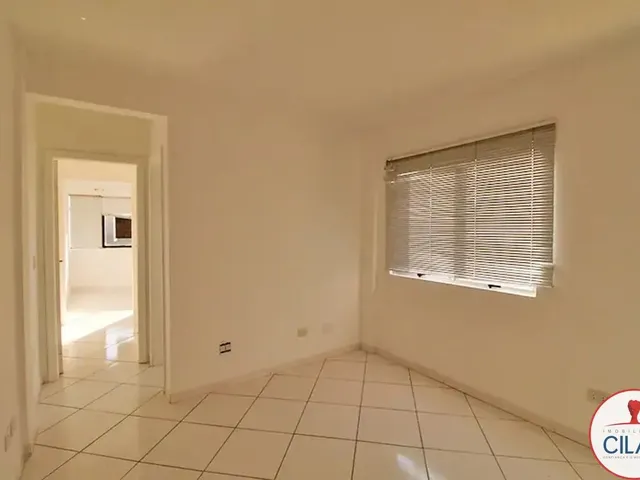 Apartamento 1 quarto e 1 banheiro, à venda, no bairro Alto da Rua XV em Curitiba