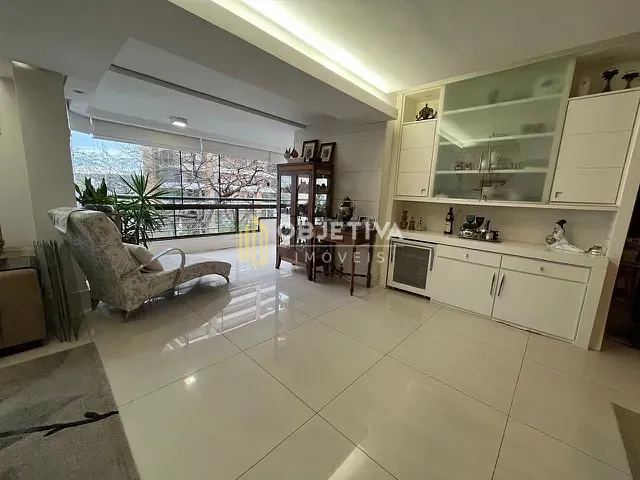 Apartamento com 220m² 3 quartos e 4 banheiros, à venda, no bairro Centro em Novo Hamburgo