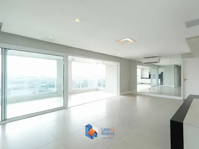 Apartamento com 241m² 4 quartos e 5 banheiros, à venda, no bairro Jardim das Perdizes em São Paulo