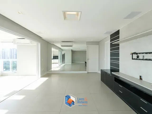 Apartamento com 241m² 4 quartos e 5 banheiros, à venda, no bairro Jardim das Perdizes em São Paulo
