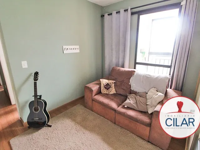 Apartamento 2 quartos e 1 banheiro, à venda, no bairro Jardim Amélia em Pinhais