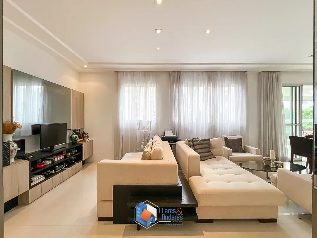 Apartamento, 3 quartos, 137 m² - Foto 1