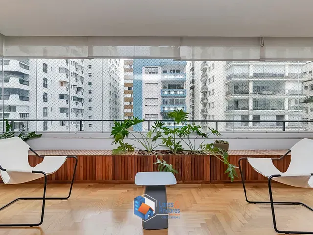 Apartamento com 320m² 3 quartos e 5 banheiros, à venda, no bairro Santa Cecília em São Paulo