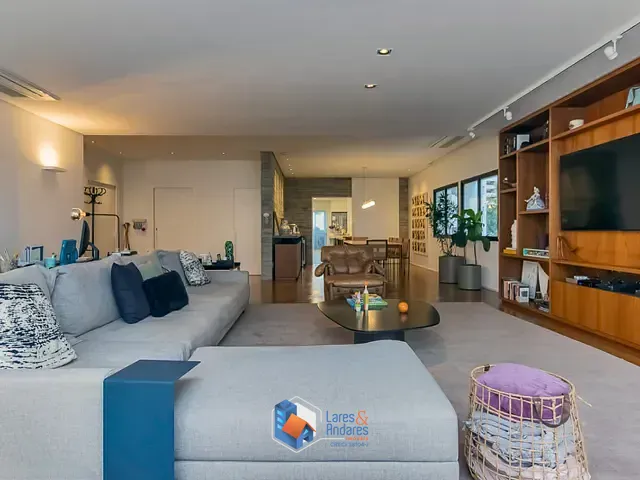 Apartamento com 320m² 3 quartos e 5 banheiros, à venda, no bairro Santa Cecília em São Paulo