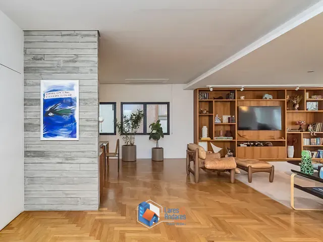 Apartamento com 320m² 3 quartos e 5 banheiros, à venda, no bairro Santa Cecília em São Paulo