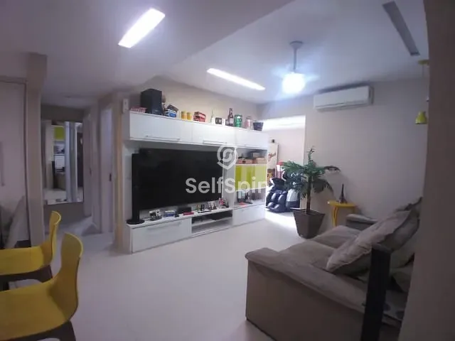 Apartamento 2 quartos e 2 banheiros, para alugar, no bairro Icaraí em Niterói