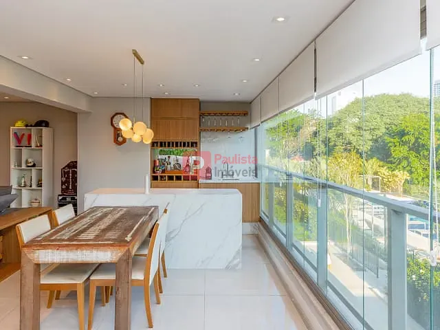 Apartamento com 258m² 3 quartos e 3 banheiros, à venda, no bairro Santo Amaro em São Paulo