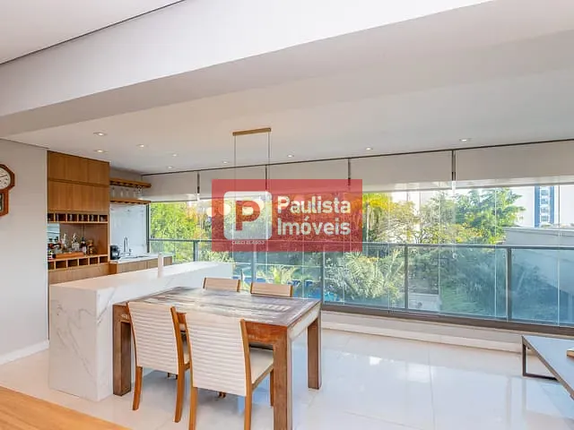 Apartamento com 258m² 3 quartos e 3 banheiros, à venda, no bairro Santo Amaro em São Paulo