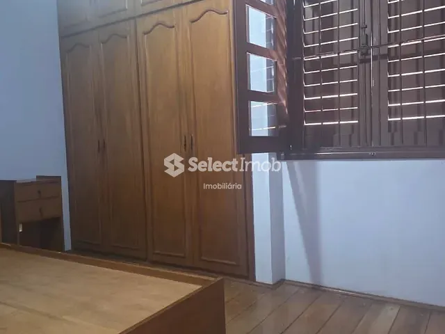Sobrado com 300m² 3 quartos e 5 banheiros, para alugar, no bairro Vila Valparaíso em Santo André