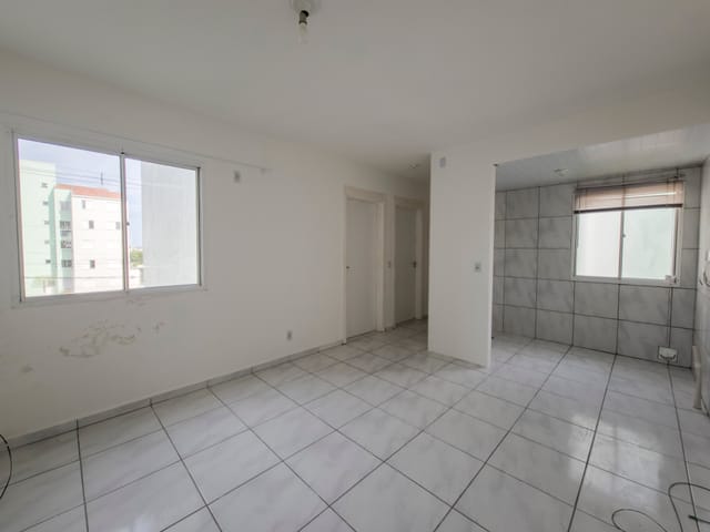 Apartamento com 58m² 2 quartos e 1 banheiro, para alugar, no bairro Fragata em Pelotas