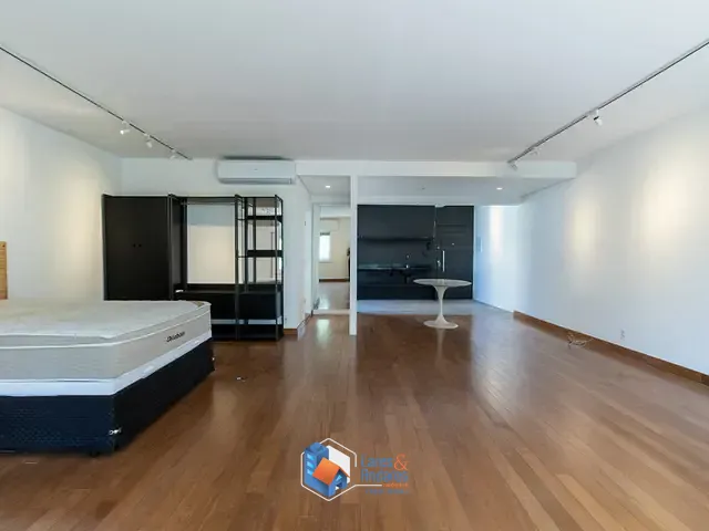 Apartamento com 249m² 1 quarto e 1 banheiro, à venda, no bairro Cerqueira César em São Paulo