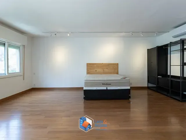 Apartamento com 249m² 1 quarto e 1 banheiro, à venda, no bairro Cerqueira César em São Paulo