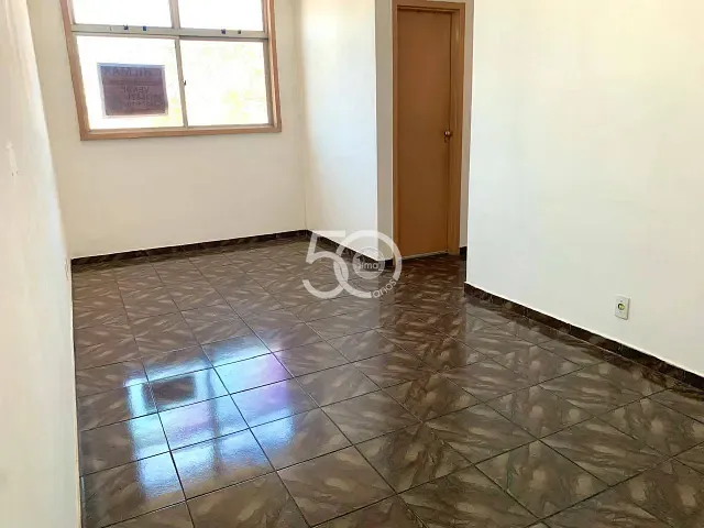 Apartamento 2 quartos e 1 banheiro, à venda, no bairro Vicente de Carvalho em Rio de Janeiro