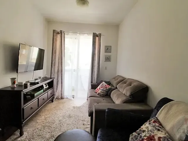 Apartamento 3 quartos e 2 banheiros, à venda, no bairro Vista Alegre em Curitiba