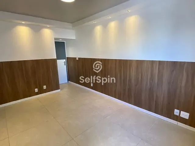 Apartamento 2 quartos e 2 banheiros, para alugar, no bairro Icaraí em Niterói