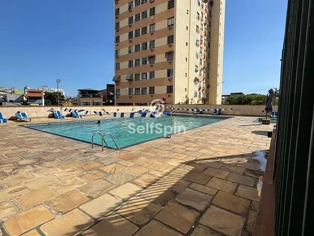 Apartamento 2 quartos e 1 banheiro, para alugar, no bairro Centro em Niterói