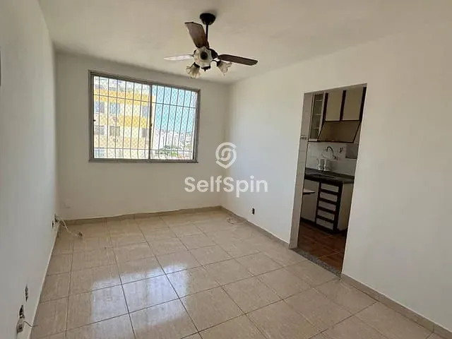 Apartamento 2 quartos e 1 banheiro, para alugar, no bairro Centro em Niterói