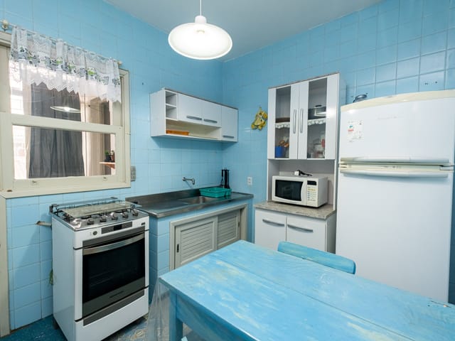 Apartamento com 42m² 2 quartos e 2 banheiros, para alugar, no bairro Centro em Pelotas