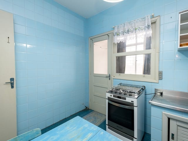 Apartamento com 42m² 2 quartos e 2 banheiros, para alugar, no bairro Centro em Pelotas