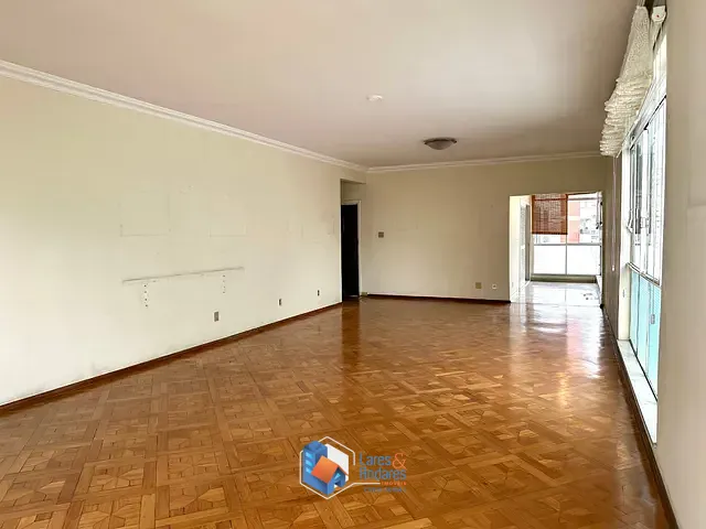 Apartamento com 260m² 3 quartos e 2 banheiros, à venda, no bairro Higienópolis em São Paulo