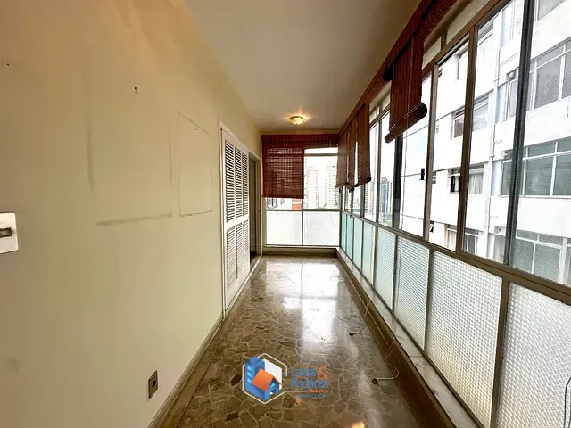 Apartamento com 260m² 3 quartos e 2 banheiros, à venda, no bairro Higienópolis em São Paulo