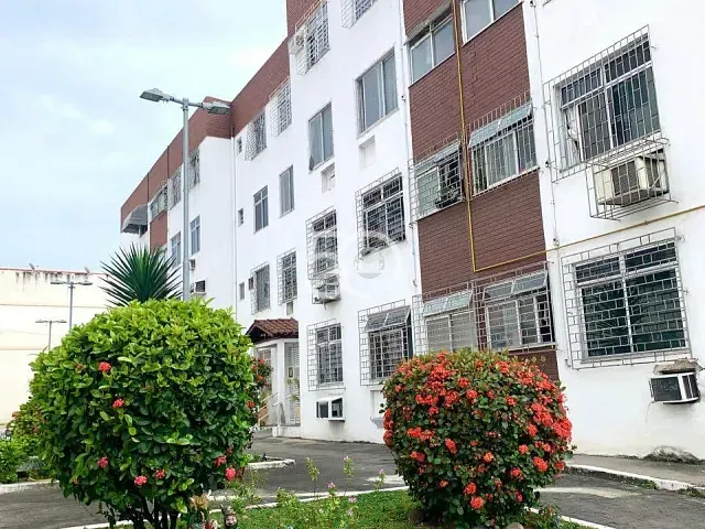 Apartamento 2 quartos e 1 banheiro, à venda, no bairro Irajá em Rio de Janeiro