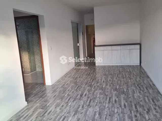 Apartamento com 70m² 2 quartos e 2 banheiros, à venda, no bairro Parque São Vicente em Mauá