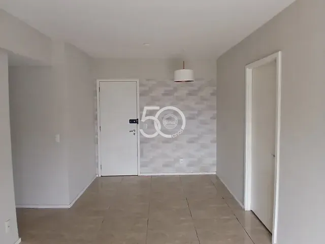 Apartamento com 63m² 2 quartos e 1 banheiro, para alugar, no bairro Vicente de Carvalho em Rio de Janeiro