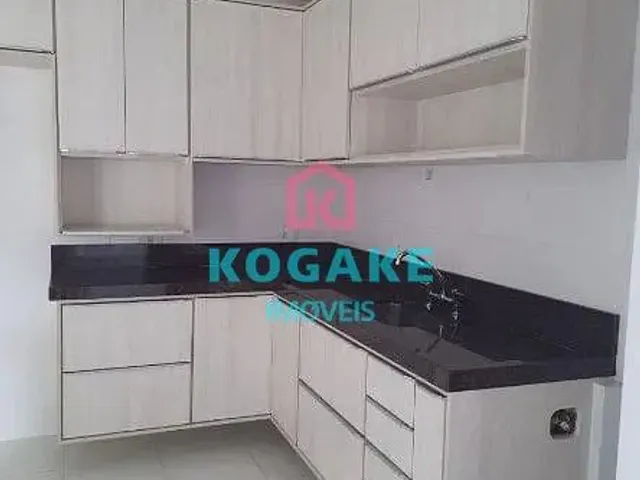 Apartamento com 93m² 3 quartos e 2 banheiros, à venda ou para alugar, no bairro Centro em Jacareí