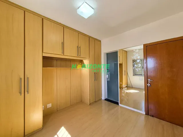 Apartamento 3 quartos e 2 banheiros, à venda, no bairro Parque Residencial Aquarius em São José dos Campos