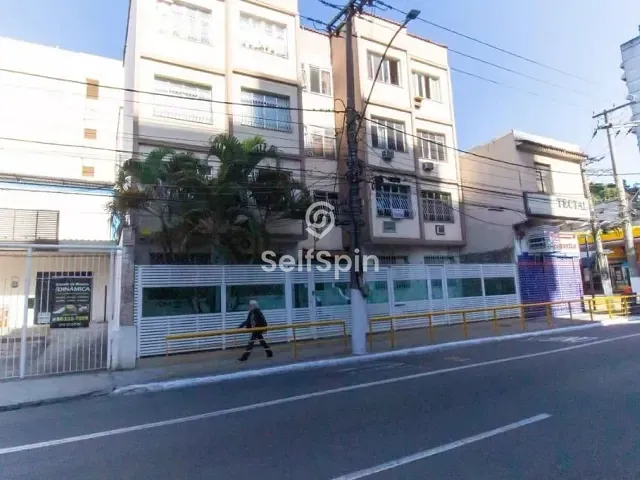 Apartamento 2 quartos e 1 banheiro, para alugar, no bairro Icaraí em Niterói